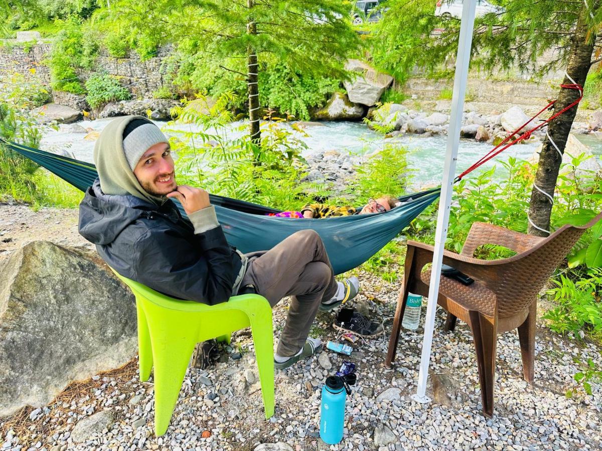 Hostel 360 Degree Manāli Exteriör bild