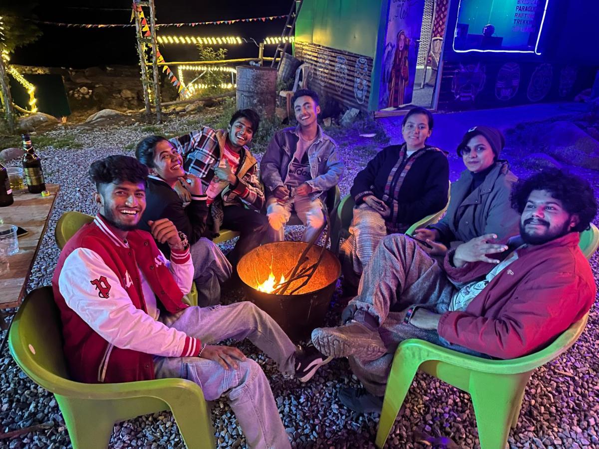 Hostel 360 Degree Manāli Exteriör bild