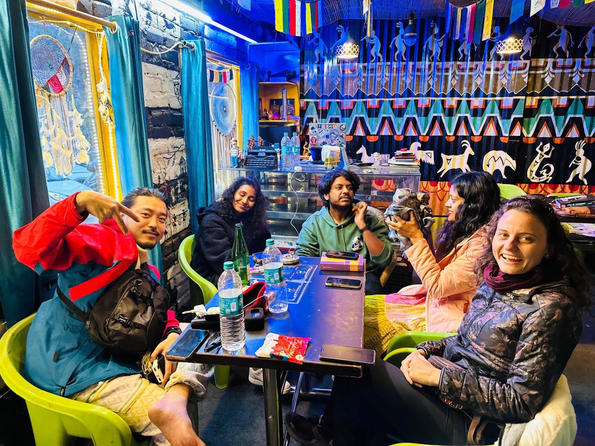 Hostel 360 Degree Manāli Exteriör bild